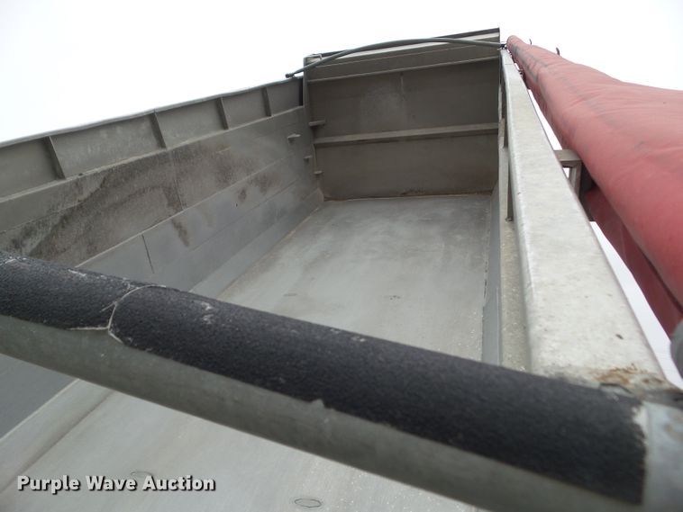 image for item DA7084 2014 Kenworth T800  dump truck