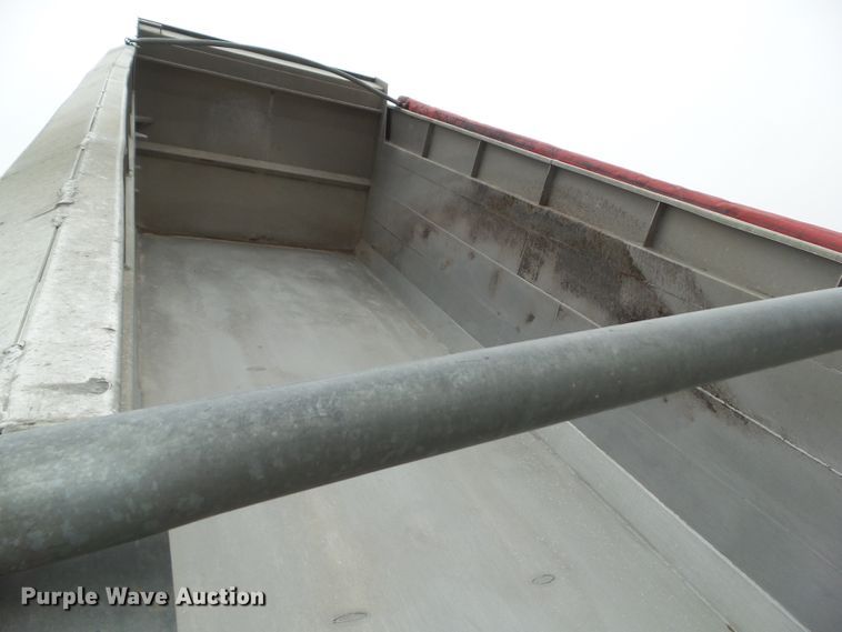 image for item DA7084 2014 Kenworth T800  dump truck