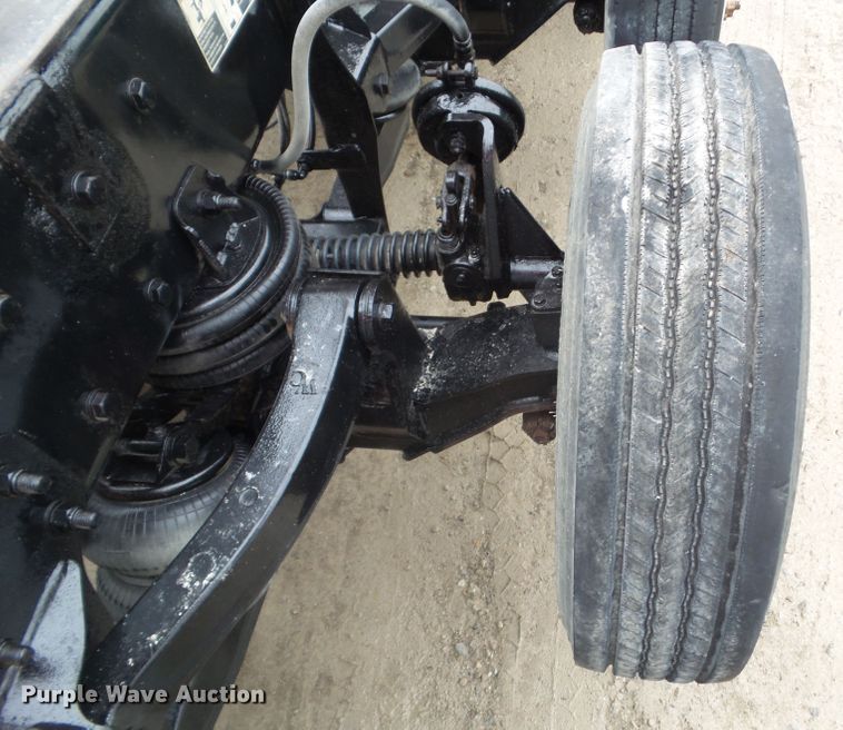 image for item DA7084 2014 Kenworth T800  dump truck