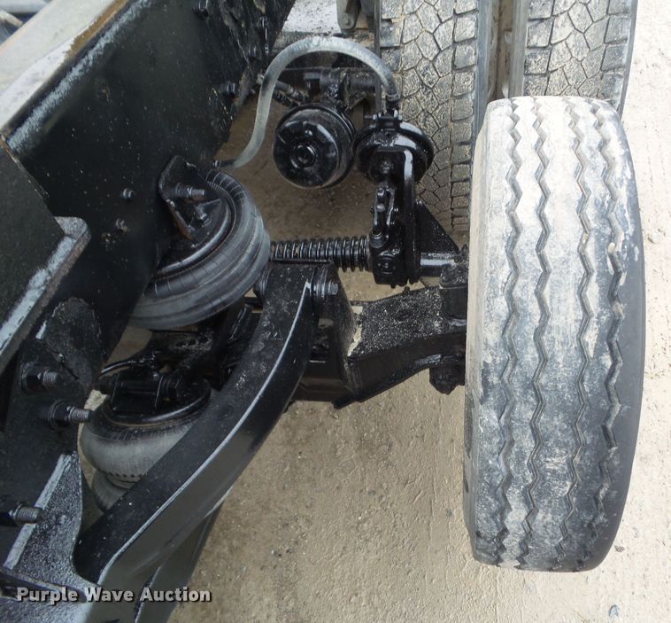 image for item DA7084 2014 Kenworth T800  dump truck