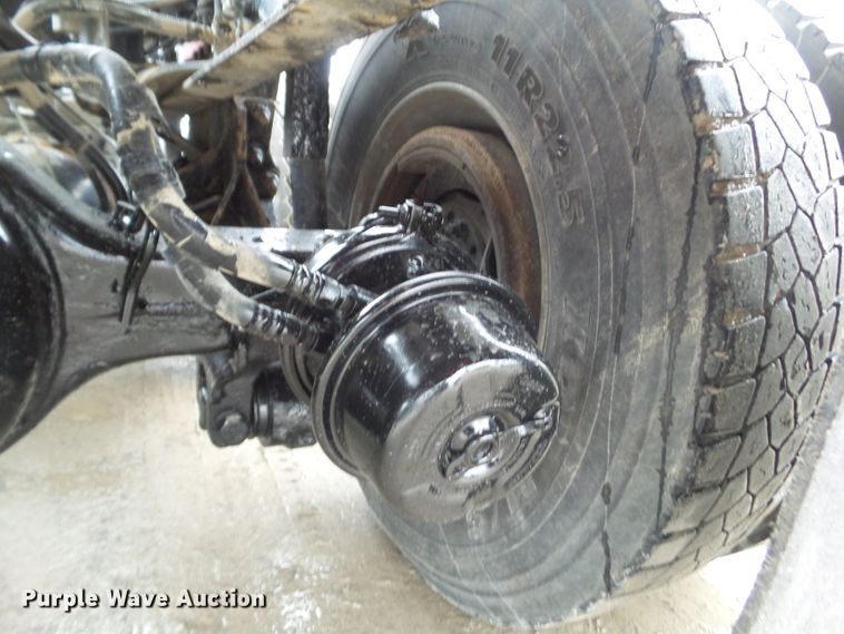 image for item DA7084 2014 Kenworth T800  dump truck