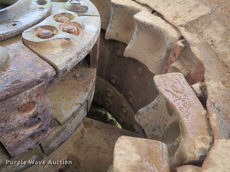 image for item DH0735 Cemco 54HD  impact crusher