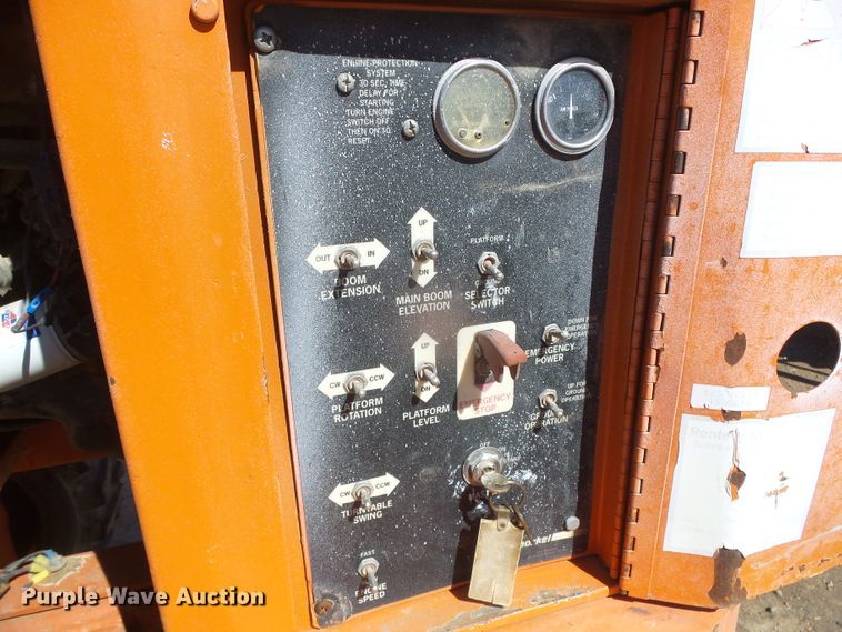 image for item DI5525 1998 Snorkel TB-A42RFO  boom lift