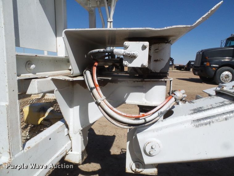 image for item DI5525 1998 Snorkel TB-A42RFO  boom lift