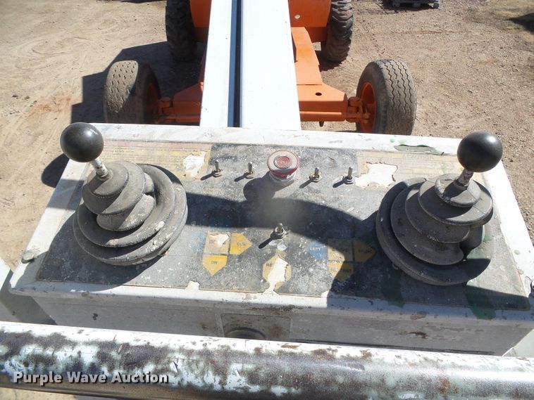 image for item DI5525 1998 Snorkel TB-A42RFO  boom lift