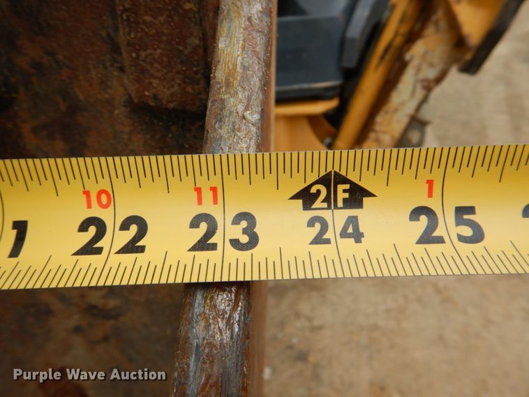 image for item DJ0396 2012 John Deere 310J  backhoe