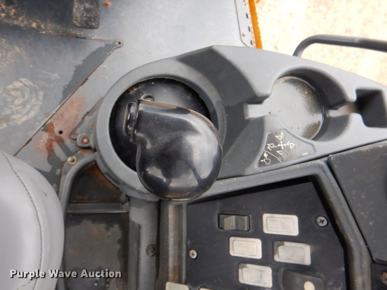 image for item DJ0396 2012 John Deere 310J  backhoe