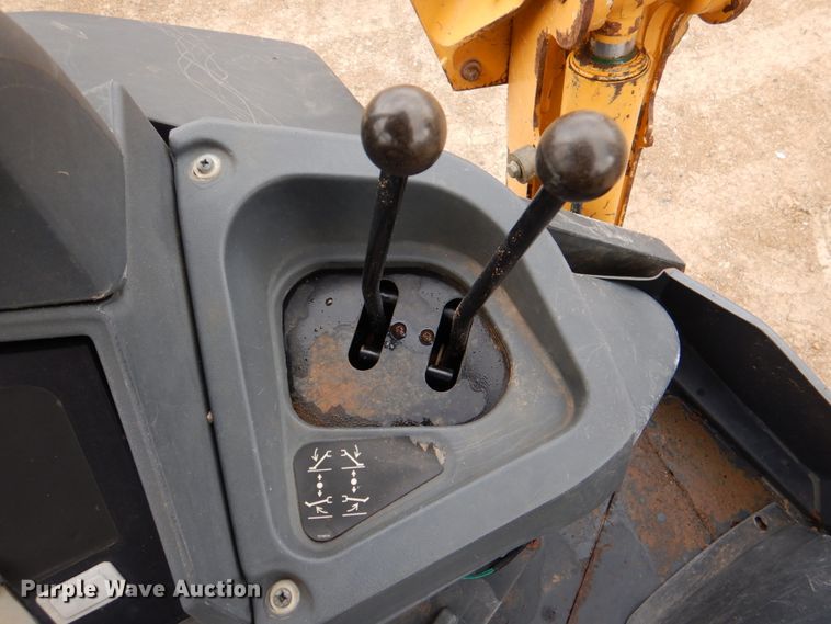 image for item DJ0396 2012 John Deere 310J  backhoe