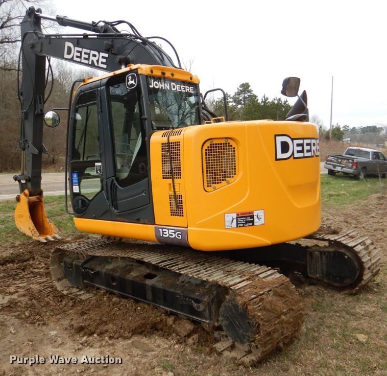 image for item DJ0400 2014 John Deere 135G  excavator