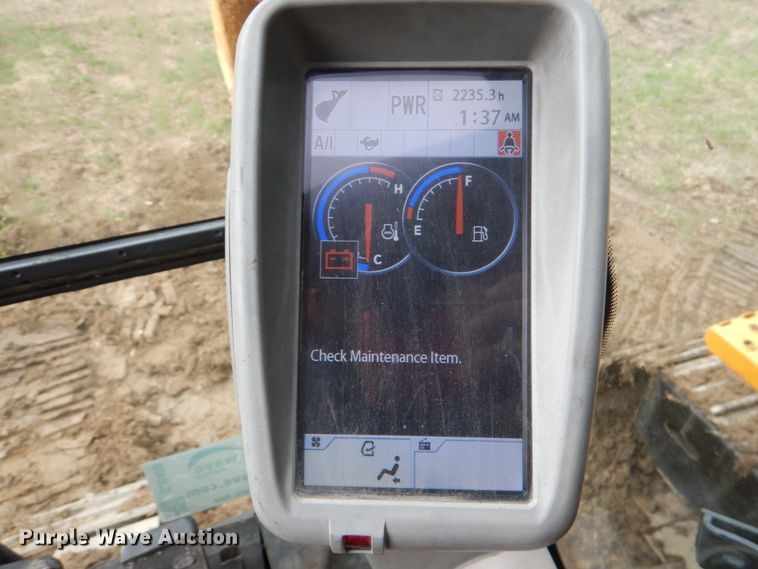 image for item DJ0400 2014 John Deere 135G  excavator