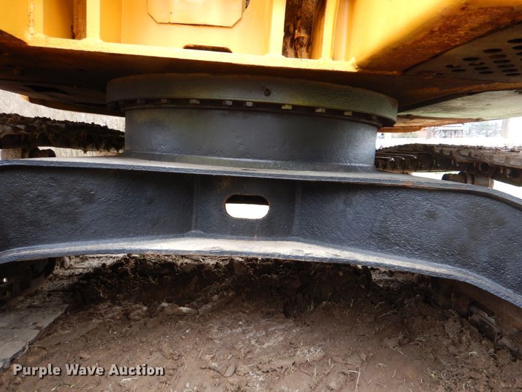 image for item DJ0400 2014 John Deere 135G  excavator