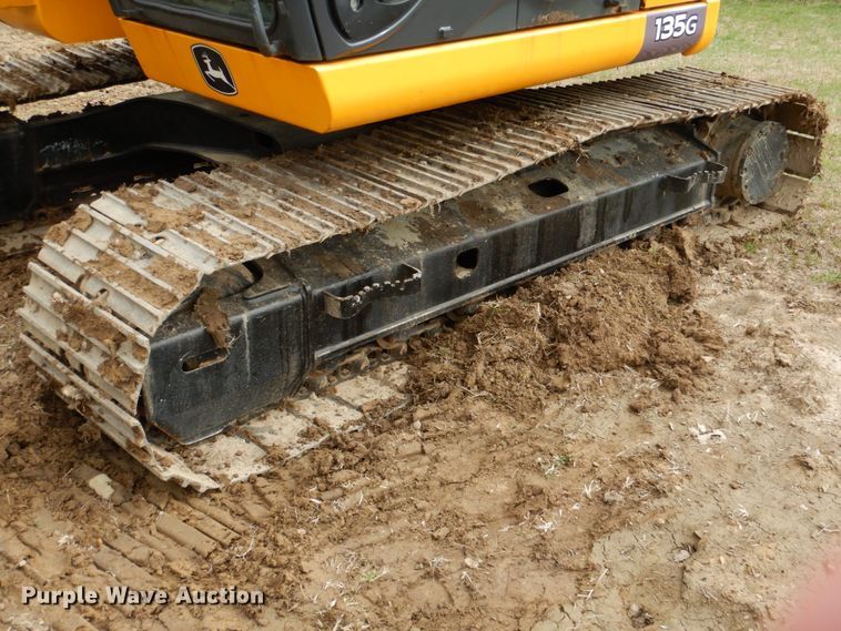 image for item DJ0400 2014 John Deere 135G  excavator