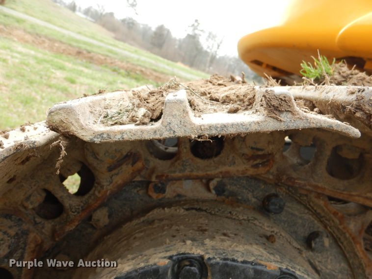 image for item DJ0400 2014 John Deere 135G  excavator