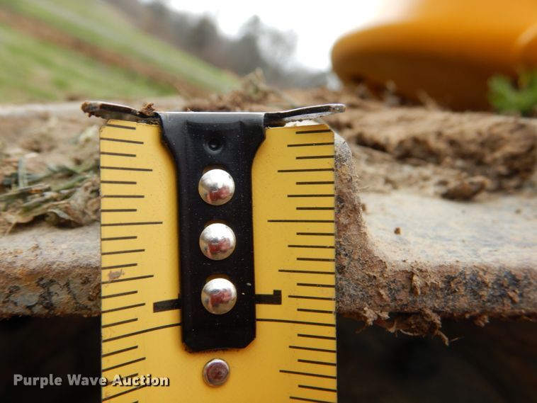 image for item DJ0400 2014 John Deere 135G  excavator