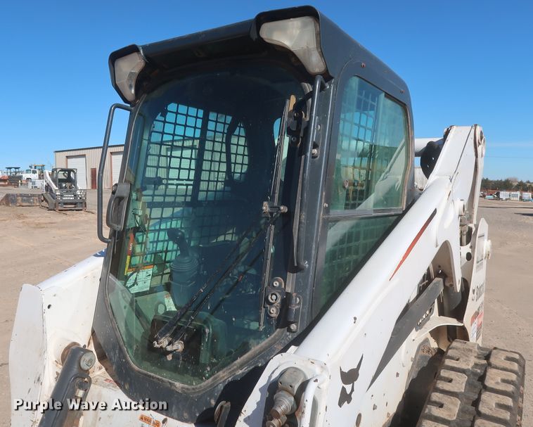 image for item DJ1875 2016 Bobcat T650  tracked skid steer loader