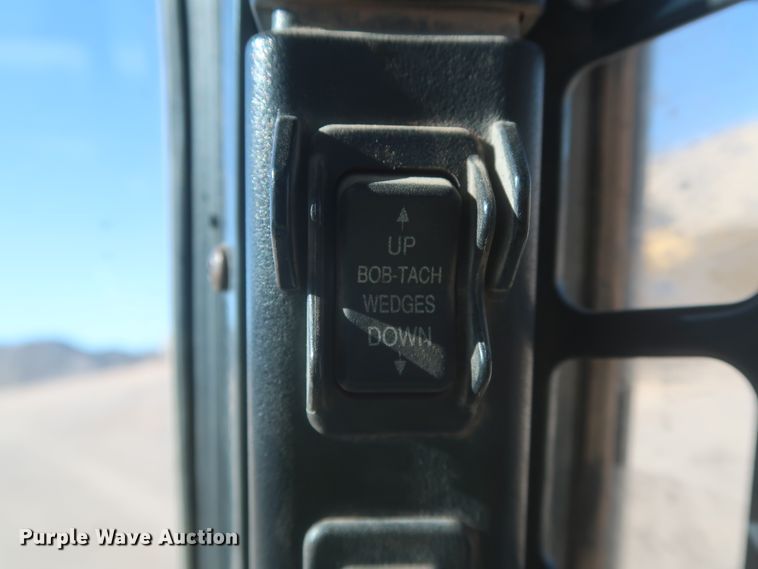 image for item DJ1875 2016 Bobcat T650  tracked skid steer loader