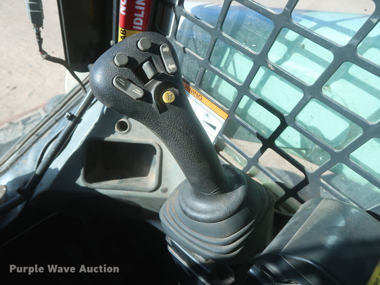 image for item DJ1875 2016 Bobcat T650  tracked skid steer loader