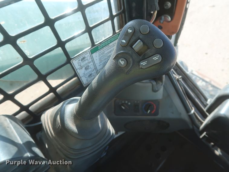 image for item DJ1875 2016 Bobcat T650  tracked skid steer loader