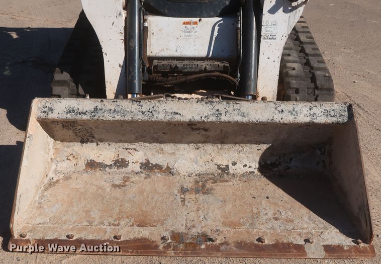 image for item DJ1875 2016 Bobcat T650  tracked skid steer loader