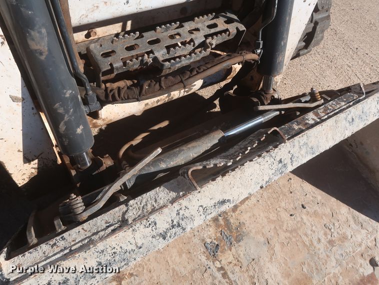 image for item DJ1875 2016 Bobcat T650  tracked skid steer loader