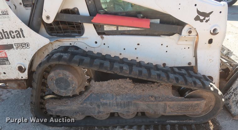 image for item DJ1875 2016 Bobcat T650  tracked skid steer loader