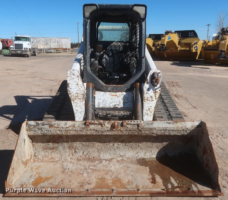image for item DJ1876 2015 Bobcat T870  tracked skid steer loader