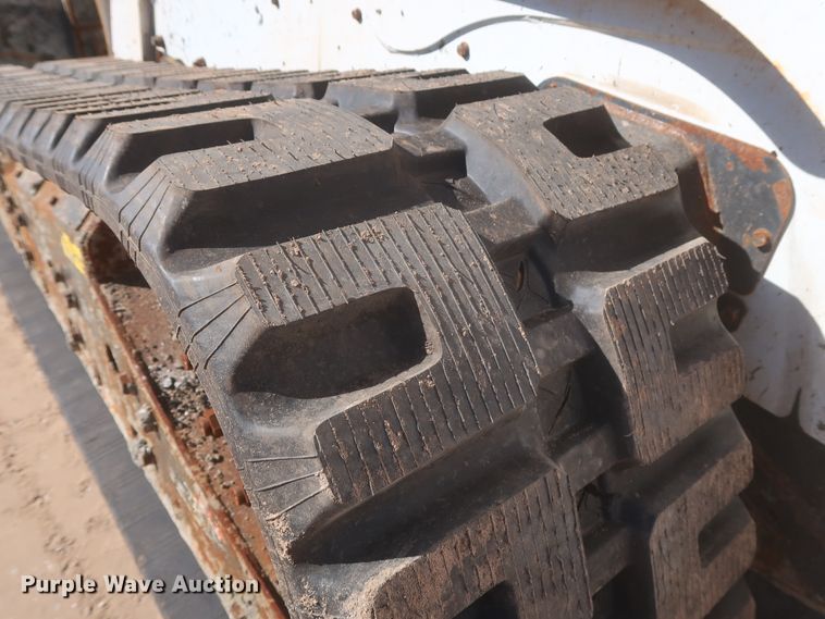 image for item DJ1876 2015 Bobcat T870  tracked skid steer loader