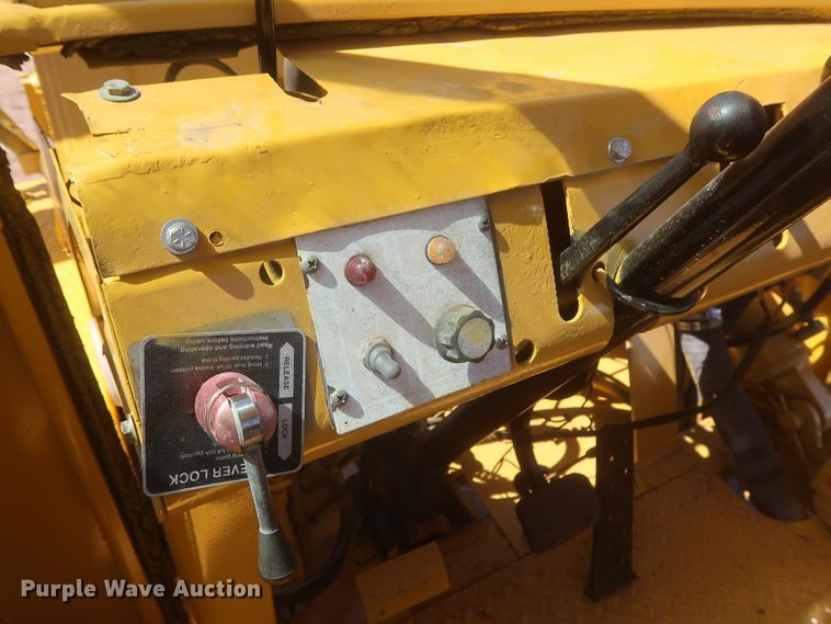 image for item DJ1880 Arrow 1350 drop hammer