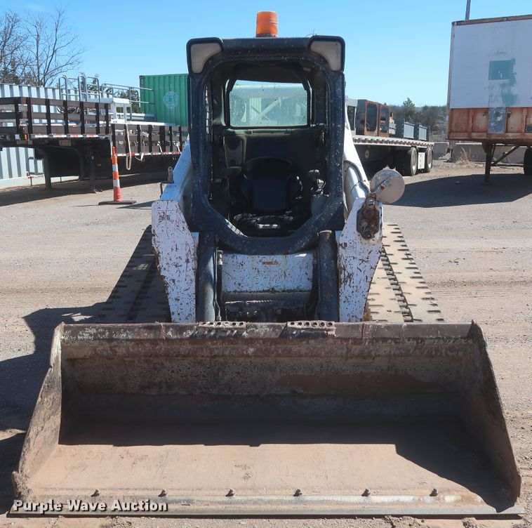 image for item DJ1881 2014 Bobcat T870  tracked skid steer loader