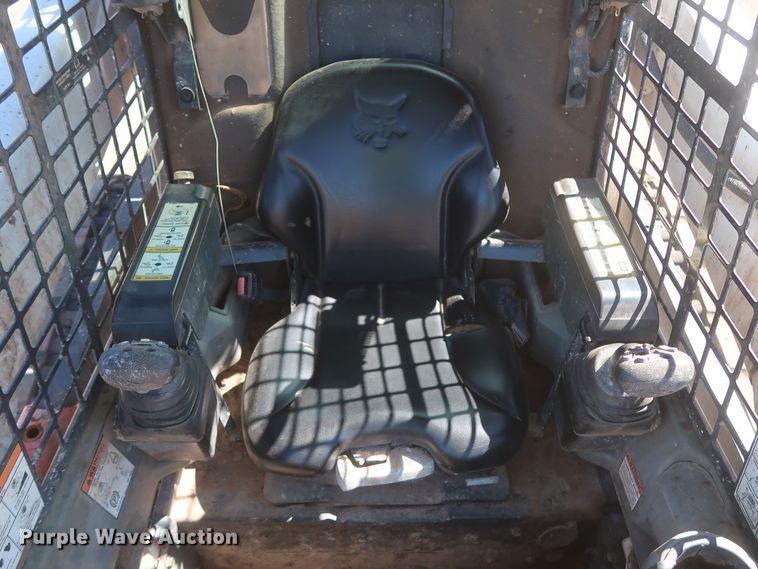 image for item DJ1881 2014 Bobcat T870  tracked skid steer loader