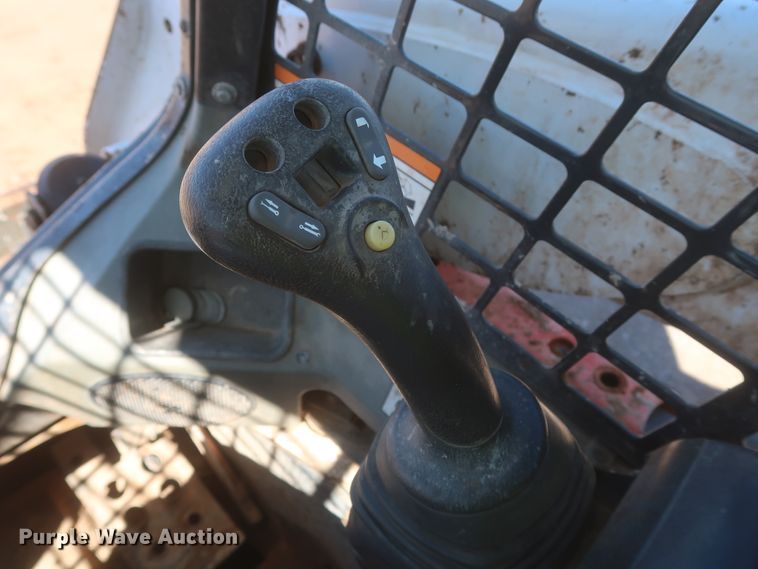 image for item DJ1881 2014 Bobcat T870  tracked skid steer loader