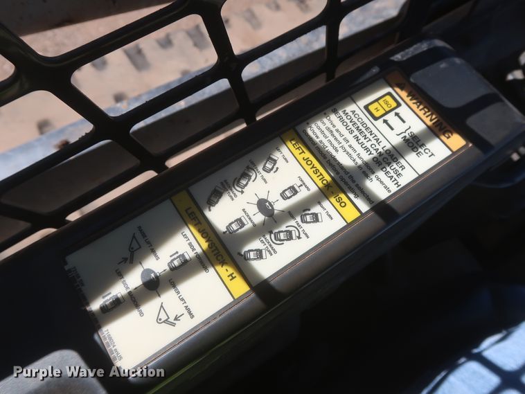 image for item DJ1881 2014 Bobcat T870  tracked skid steer loader