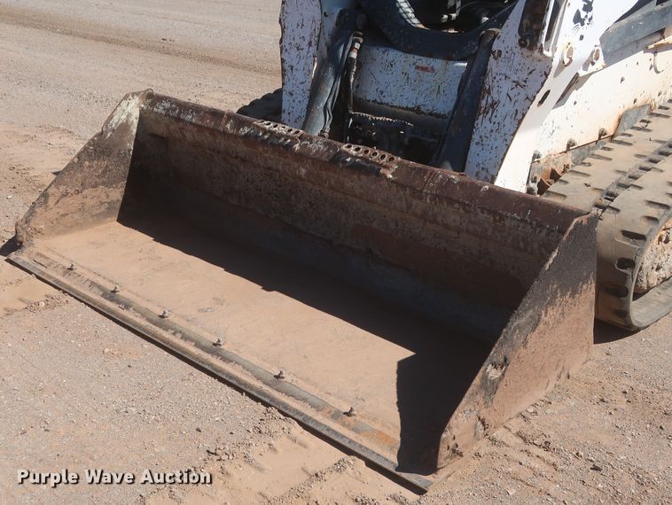 image for item DJ1881 2014 Bobcat T870  tracked skid steer loader