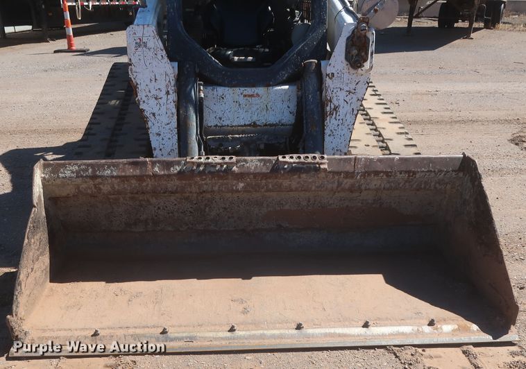 image for item DJ1881 2014 Bobcat T870  tracked skid steer loader