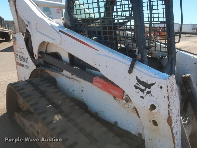 image for item DJ1881 2014 Bobcat T870  tracked skid steer loader