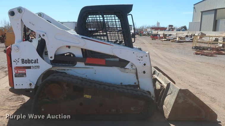 image for item DJ1882 2015 Bobcat T870  tracked skid steer loader