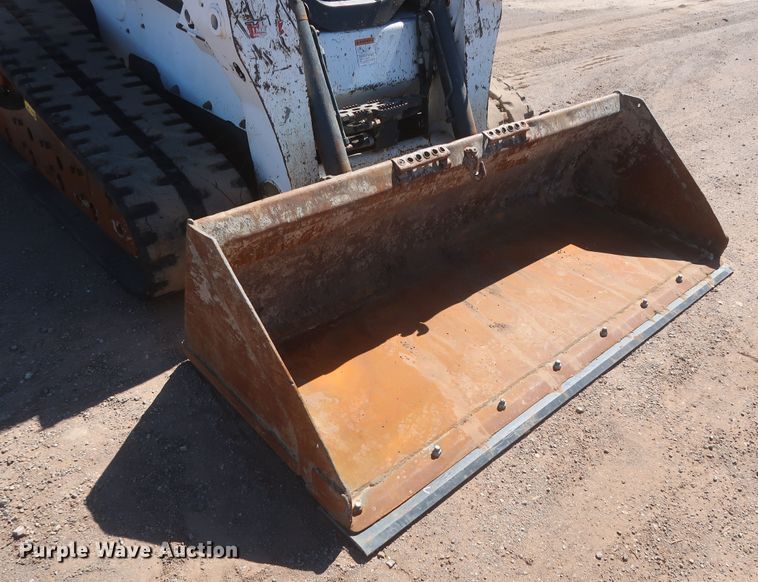 image for item DJ1882 2015 Bobcat T870  tracked skid steer loader