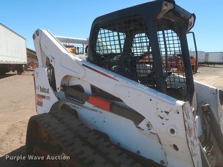 image for item DJ1882 2015 Bobcat T870  tracked skid steer loader