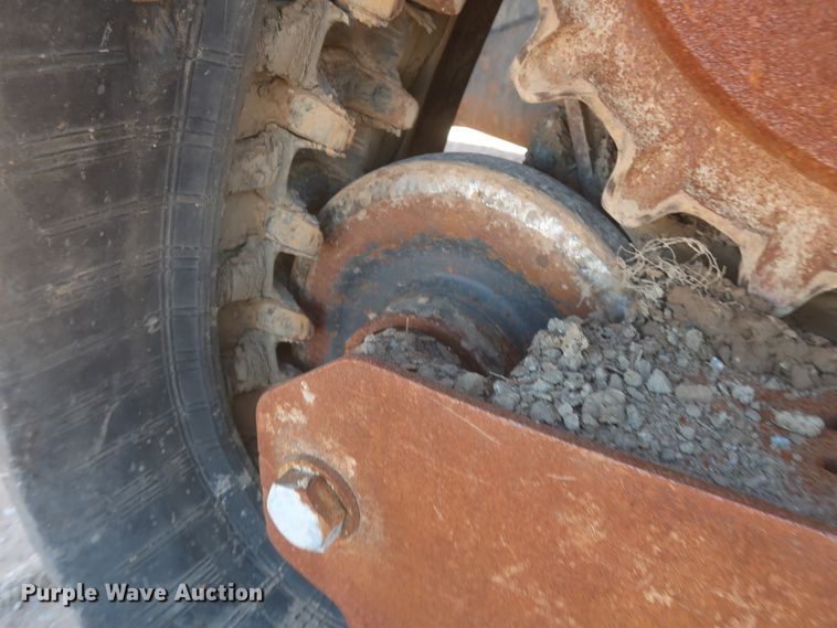 image for item DJ1882 2015 Bobcat T870  tracked skid steer loader