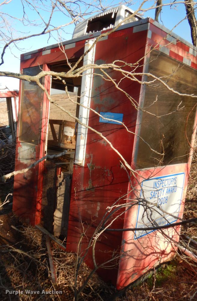 image for item DJ2174 Operator station