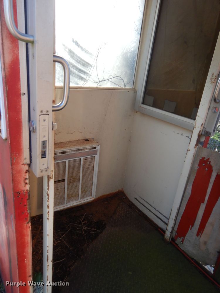 image for item DJ2174 Operator station