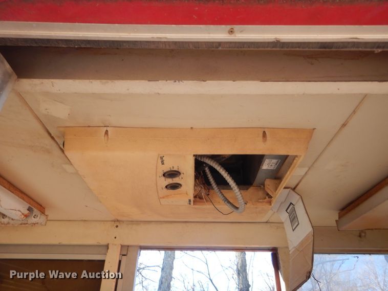 image for item DJ2174 Operator station