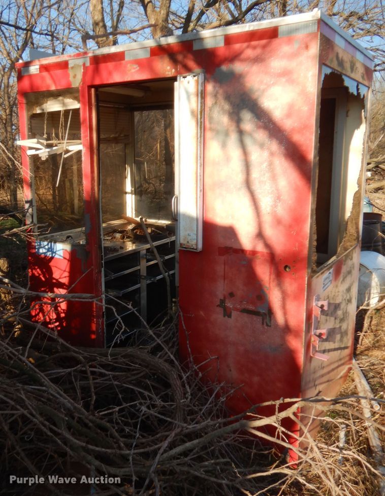 image for item DJ2175 Operator station