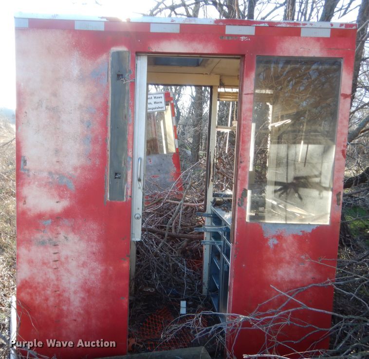 image for item DJ2175 Operator station