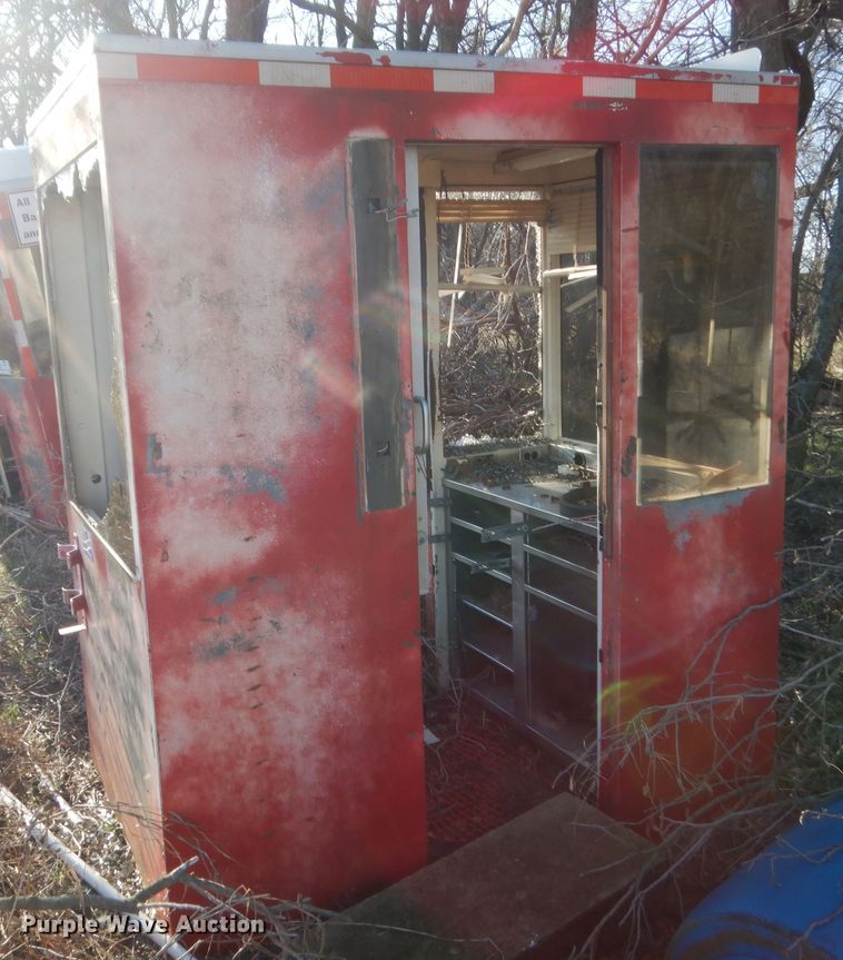 image for item DJ2175 Operator station