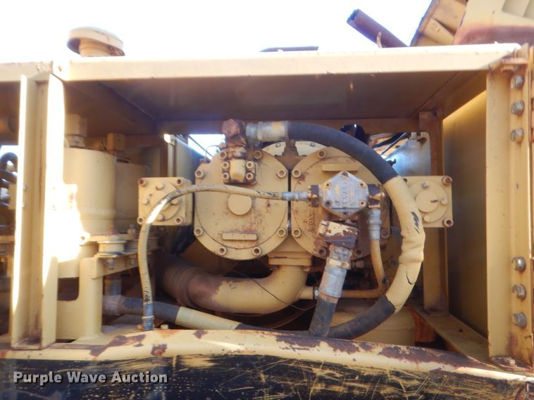 image for item DJ2177 1985 Mitsubishi MS230LC-3  excavator