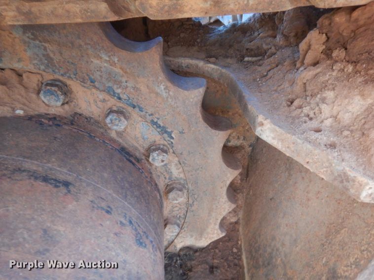 image for item DJ2177 1985 Mitsubishi MS230LC-3  excavator