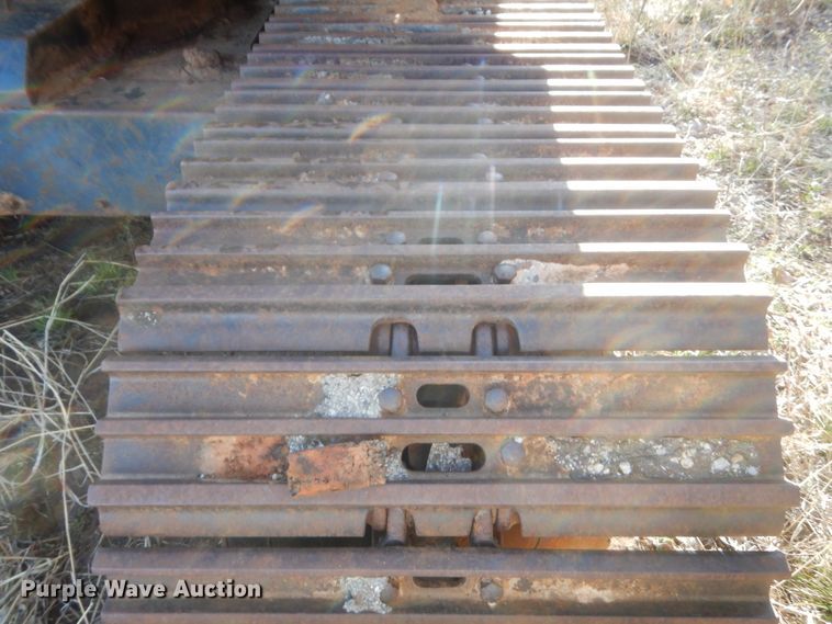 image for item DJ2177 1985 Mitsubishi MS230LC-3  excavator