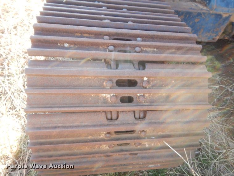 image for item DJ2177 1985 Mitsubishi MS230LC-3  excavator