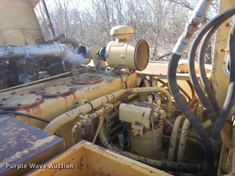 image for item DJ2177 1985 Mitsubishi MS230LC-3  excavator